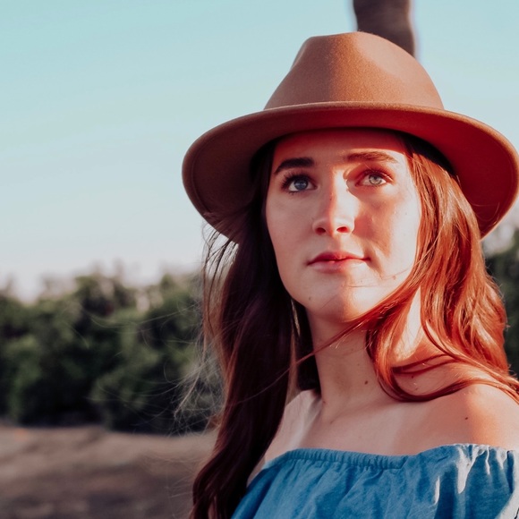 Meet your Posher, Robyn - Picture 4 of 4